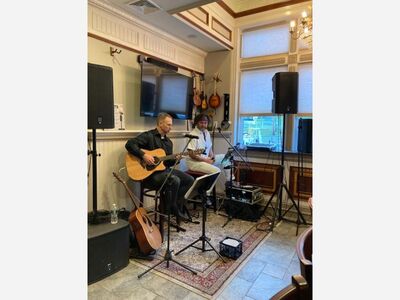 KJ Acoustics at the Garden Grill