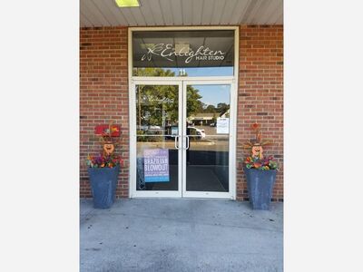 Enlighten Hair Studio 