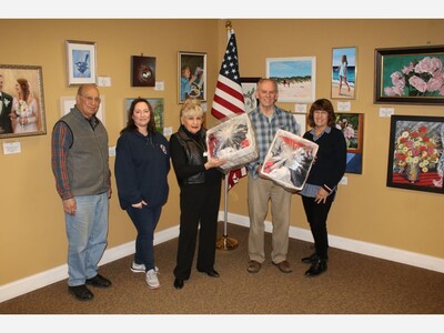 Paws of War Gives Back to Local Artists and Nonprofit Organization 