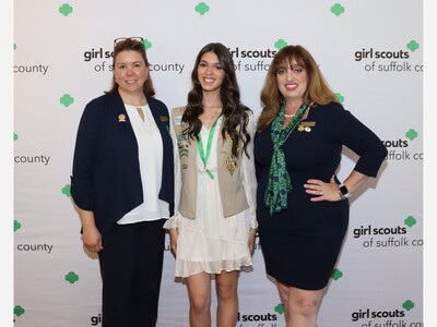 Smithtown and Commack Teens Earn Girl Scout Gold Award